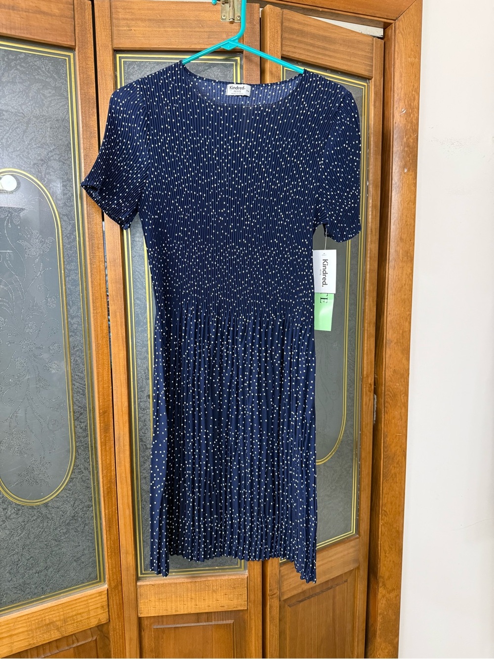 KINDRED LADIES Petite Polka Dot Pleated Dress, BRAND NEW